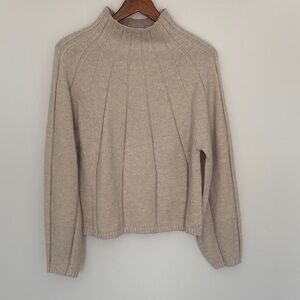 Ann Taylor women’s sweater size Medium